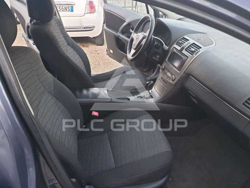 2011 Toyota Avensis