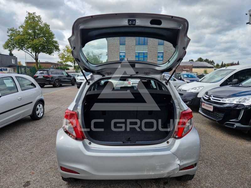 2011 Toyota YARIS