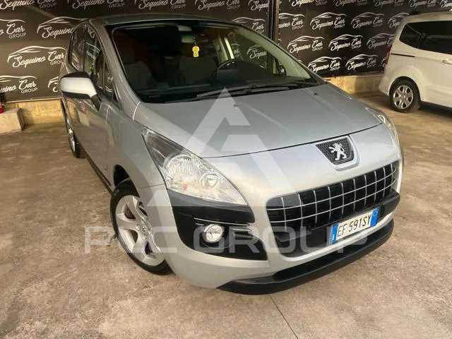 2011 Peugeot 3008