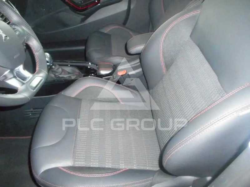 2011 Peugeot 5008