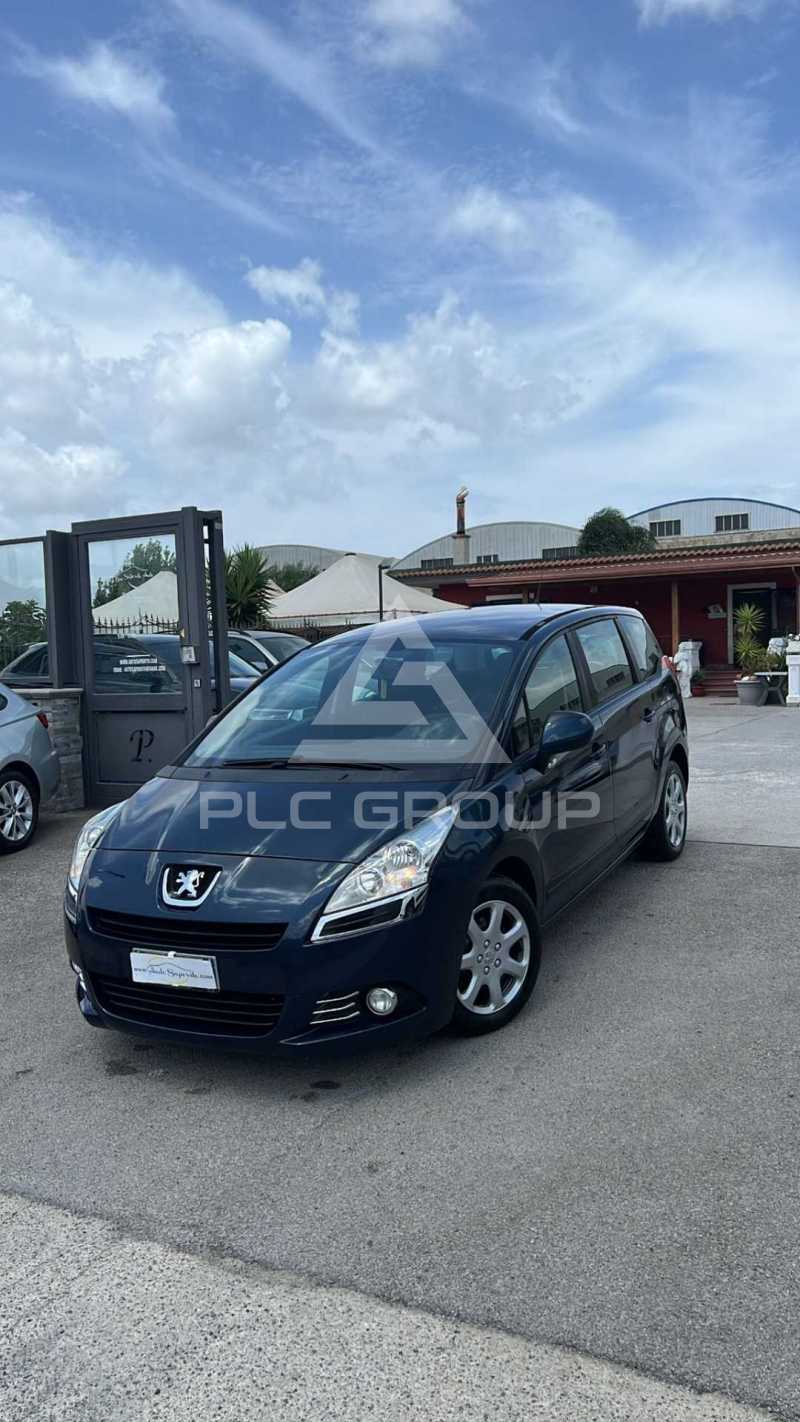 2011 Peugeot 5008
