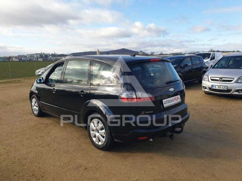2011 Ford S-Max