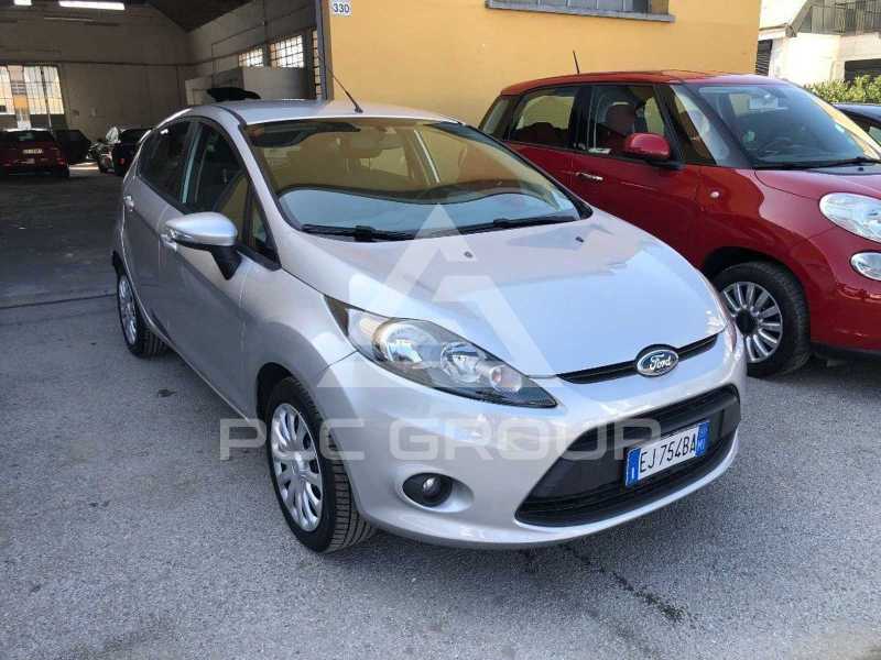 2011 Ford FIESTA