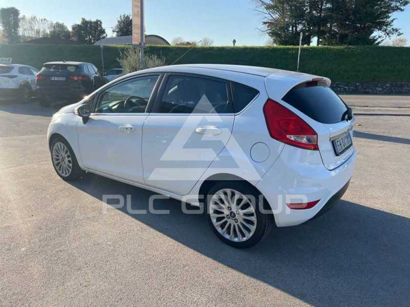 2011 Ford FIESTA