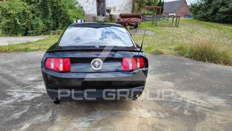 2011 Ford MUSTANG