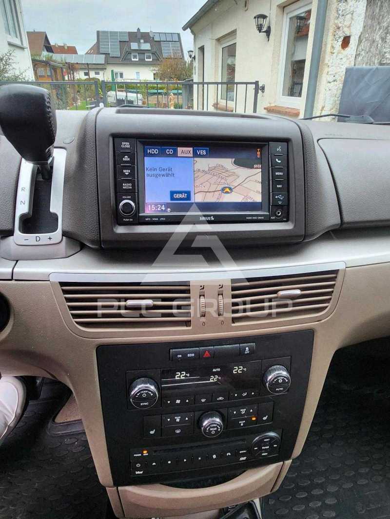 2011 Volkswagen ROUTAN