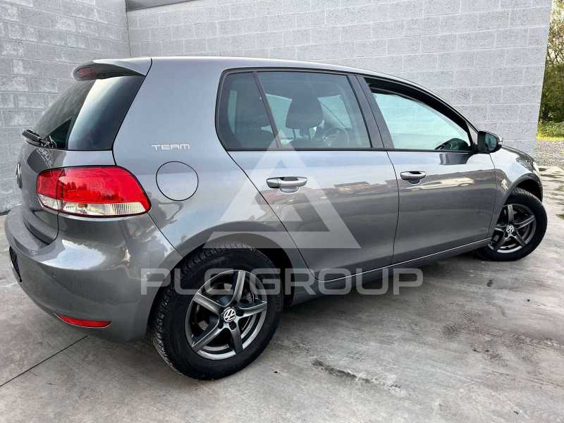 2011 Volkswagen GOLF