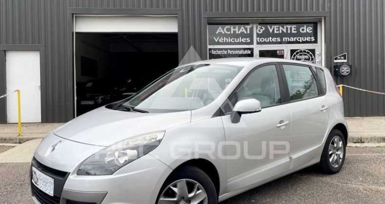 2011 Renault Scenic