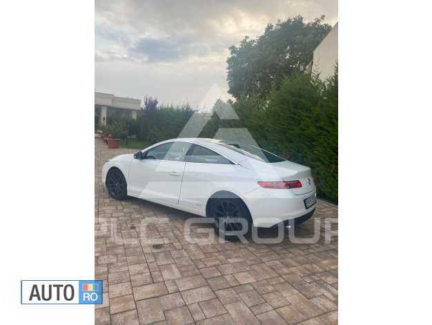 2011 Renault Laguna