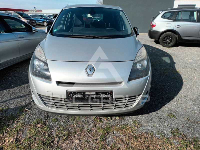 2011 Renault Grand Scenic