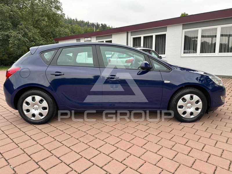 2011 Opel Astra
