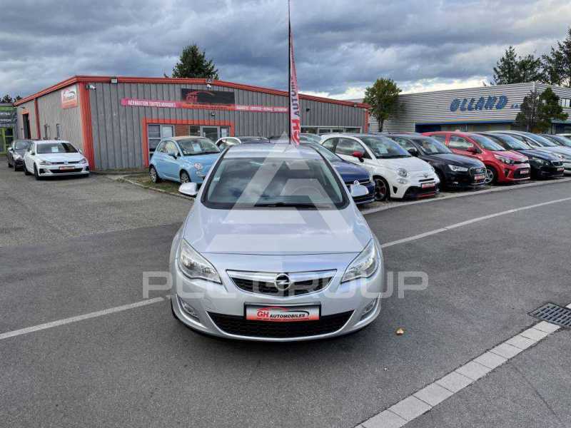 2011 Opel Astra