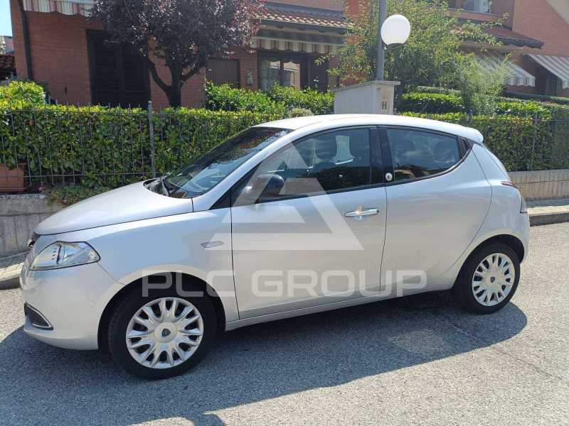 2012 Lancia YPSILON