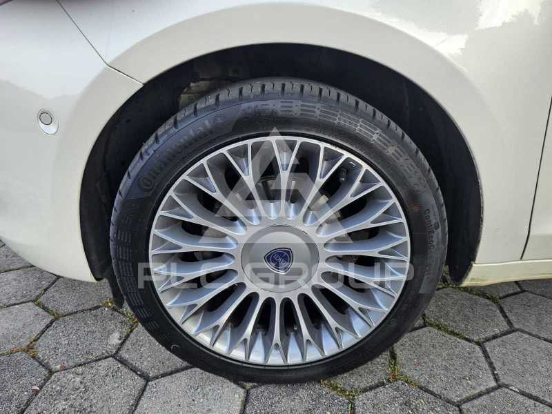 2012 Lancia YPSILON