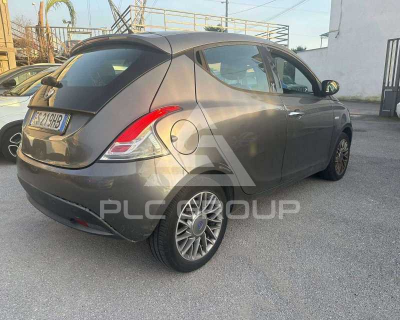 2012 Lancia YPSILON