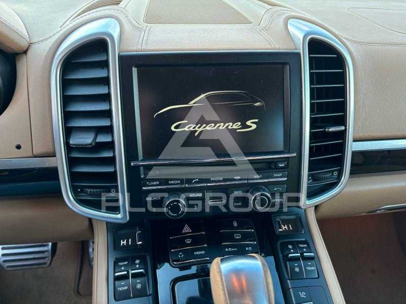 2012 Porsche Cayenne