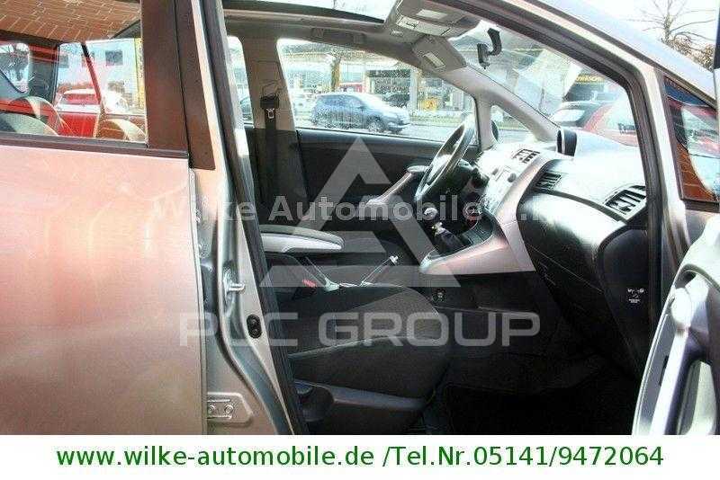 2012 Toyota VERSO