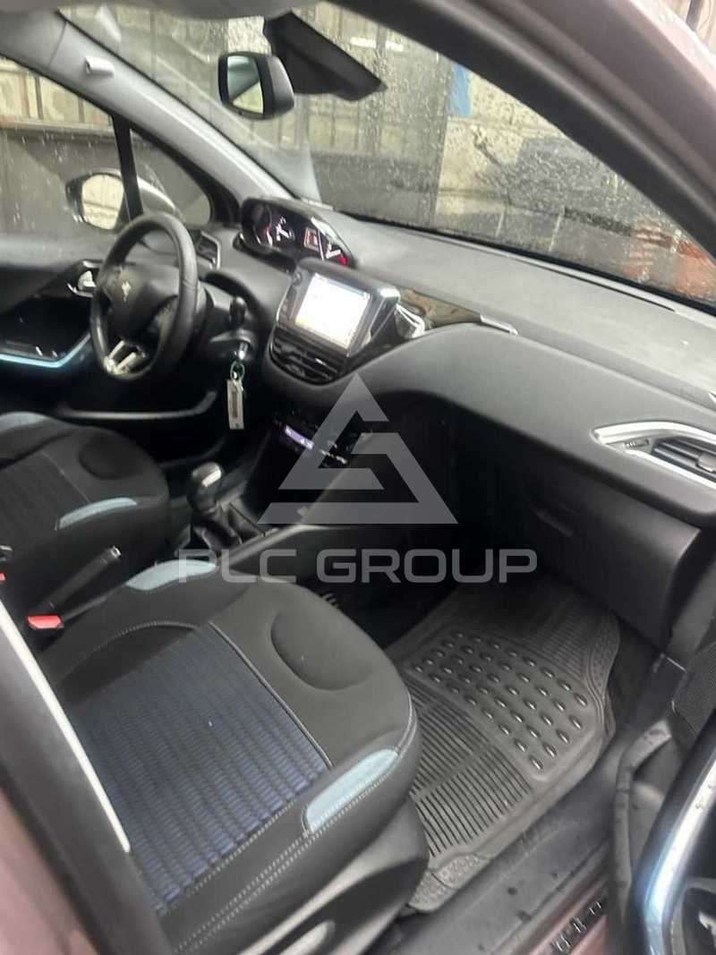 2012 Peugeot 208