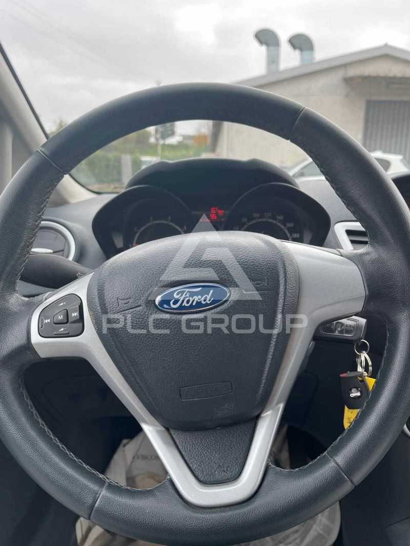 2012 Ford FIESTA