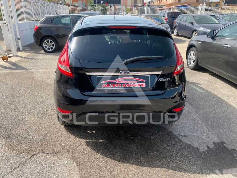 2012 Ford FIESTA