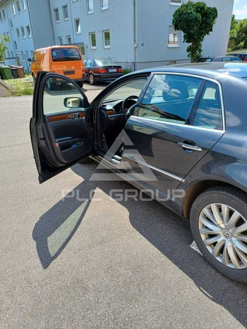 2012 Volkswagen PHAETON