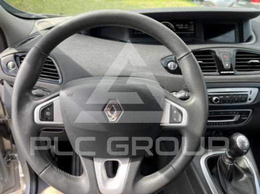2012 Renault Grand Scenic