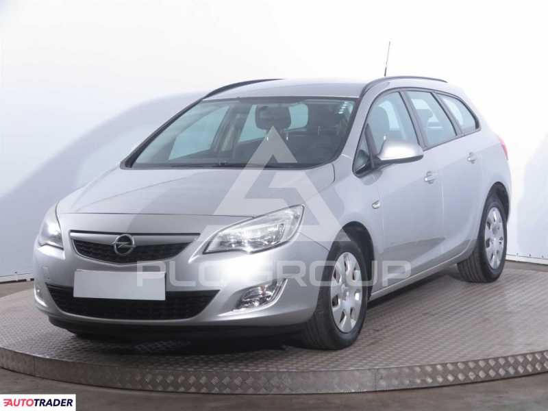 2012 Opel Astra