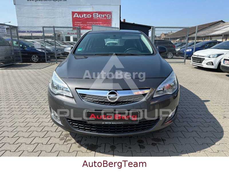 2012 Opel Astra