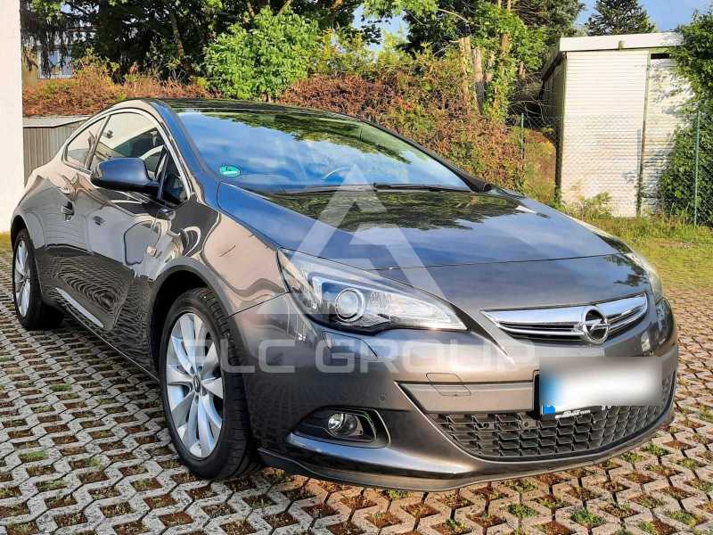 2012 Opel Astra