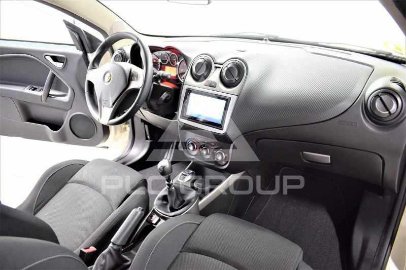 2013 Alfa Romeo Mito