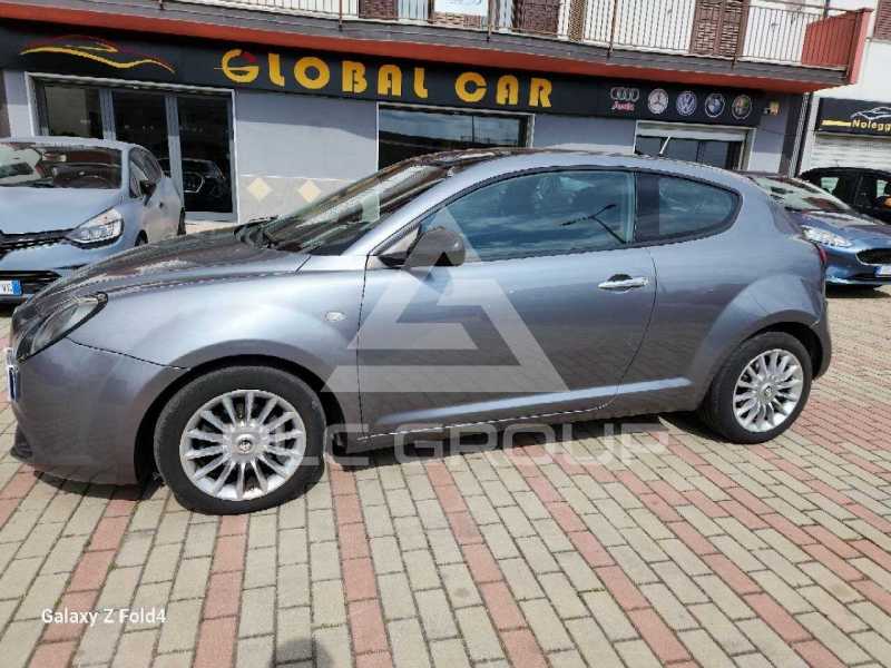 2013 Alfa Romeo Mito