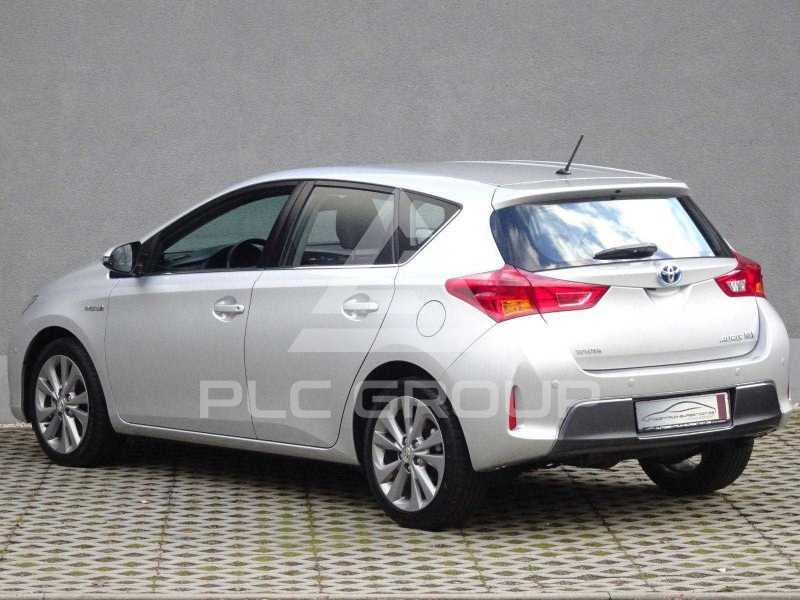 2013 Toyota AURIS