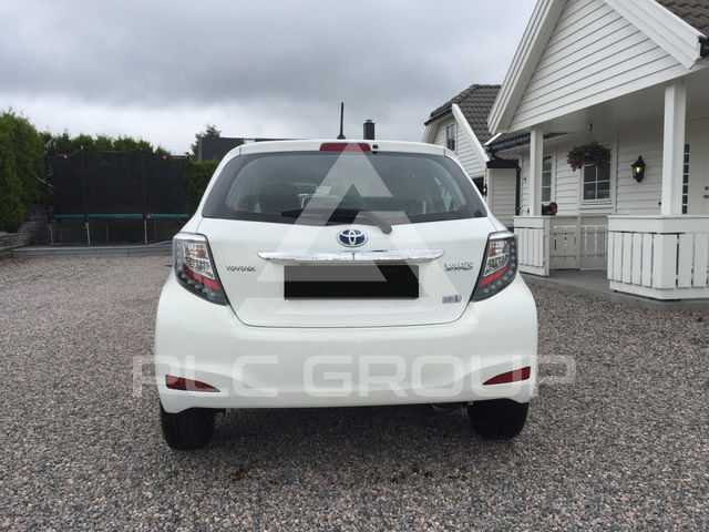 2013 Toyota YARIS
