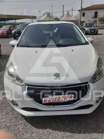 2013 Peugeot 208