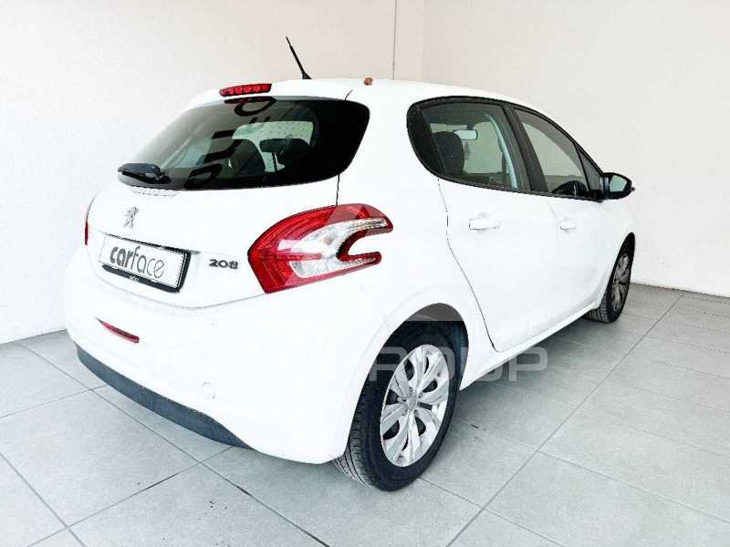 2013 Peugeot 208