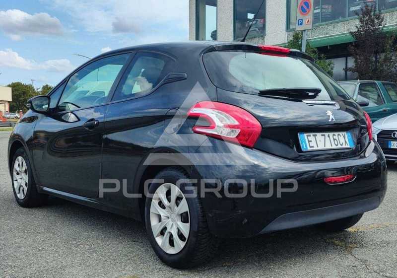 2013 Peugeot 208