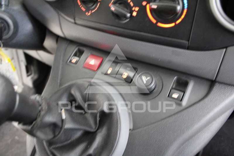2013 Peugeot Partner
