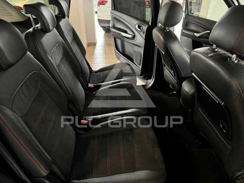 2013 Ford S-Max