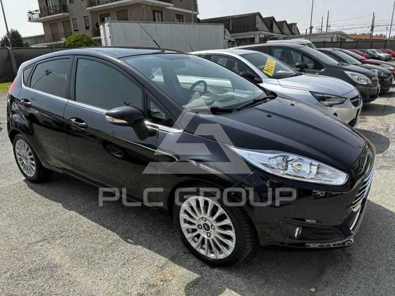 2013 Ford FIESTA