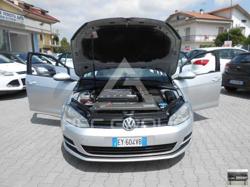 2013 Volkswagen GOLF
