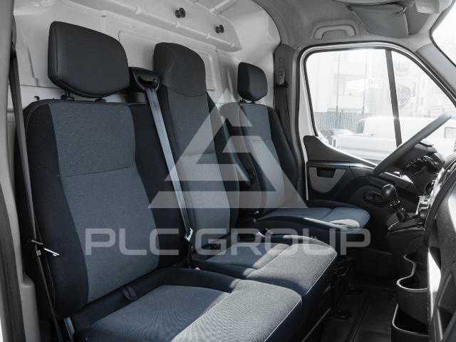 2013 Renault Master