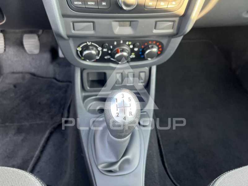 2014 Dacia Duster