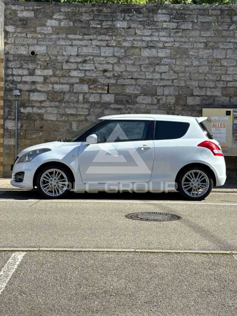 2014 Suzuki SWIFT