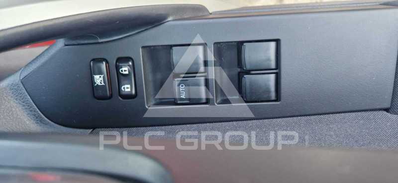 2014 Toyota AURIS