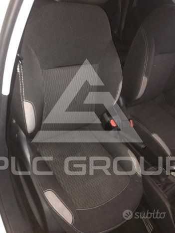 2014 Peugeot 208