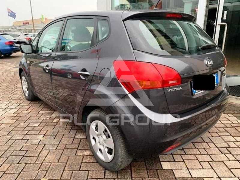 2014 KIA Venga