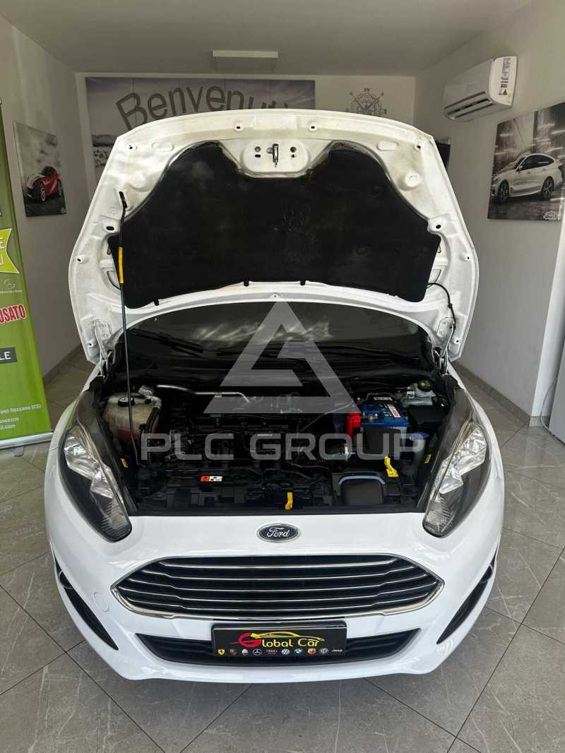 2014 Ford FIESTA