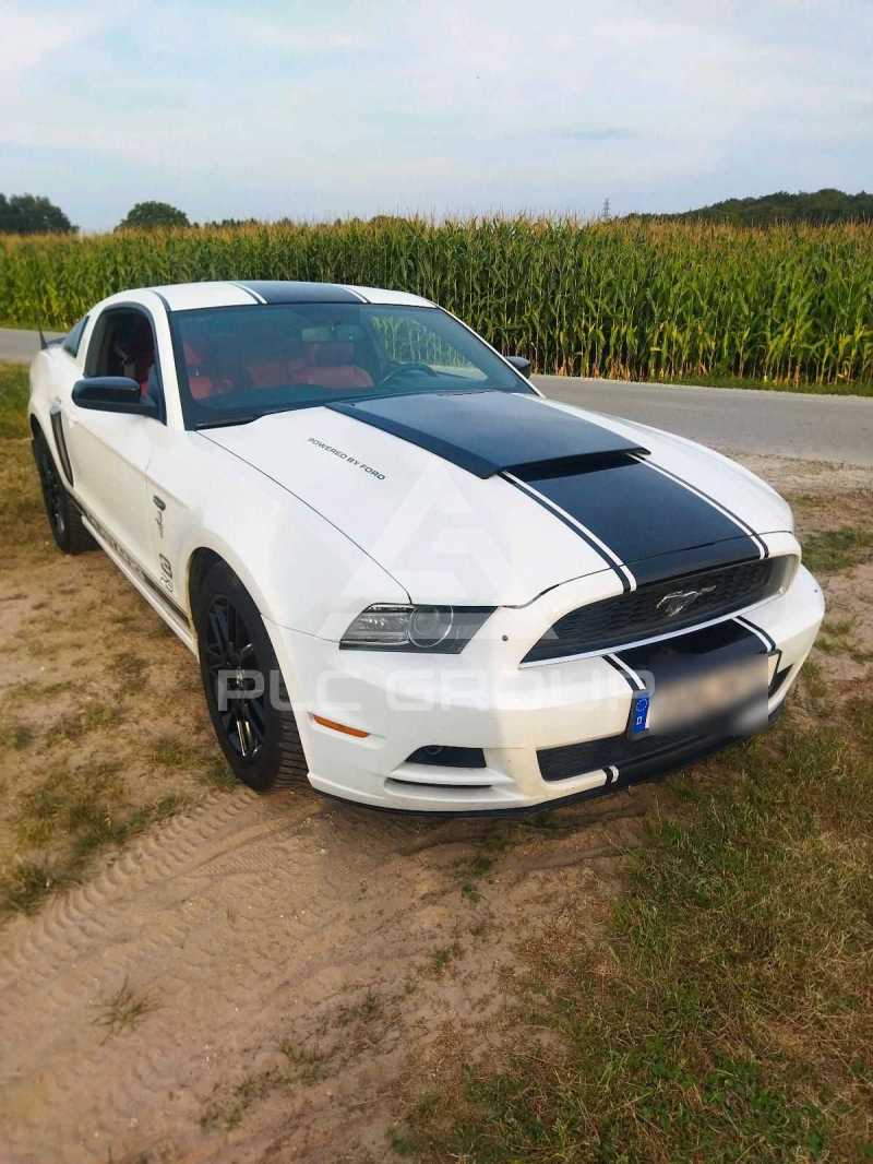 2014 Ford MUSTANG