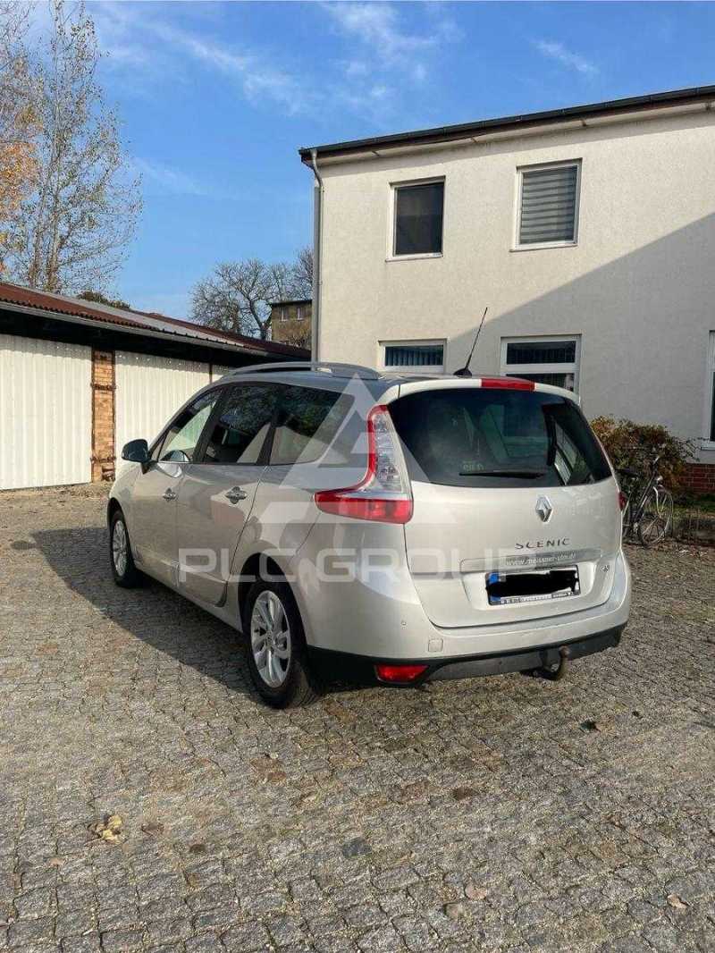 2014 Renault Scenic