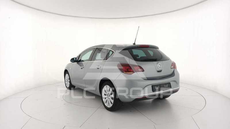 2014 Opel Astra